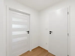 Prodej bytu 3+kk, Praha - Vysočany, Novovysočanská, 73 m2