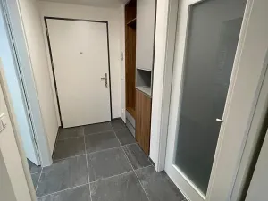 Pronájem bytu 2+kk, Praha - Modřany, Mezi vodami, 64 m2