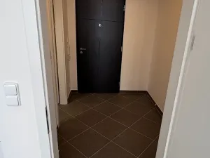 Pronájem bytu 1+kk, Praha - Dolní Měcholupy, Honzíkova, 41 m2