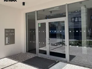 Pronájem bytu 1+kk, Praha - Dolní Měcholupy, Honzíkova, 41 m2