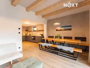 Prodej apartmánu, Staré Město, Sportovní, 197 m2