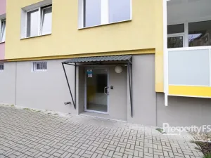 Pronájem bytu 1+1, Ústí nad Labem - Krásné Březno, Rozcestí, 40 m2