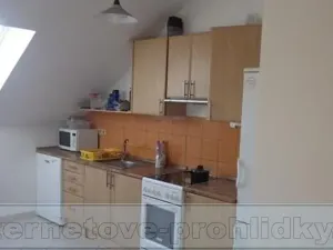 Pronájem pokoje, Praha - Háje, Mendelova, 20 m2