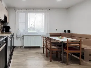 Prodej rodinného domu, Sloveč, 140 m2