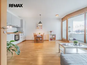 Pronájem bytu 2+kk, Praha - Libeň, Davídkova, 51 m2