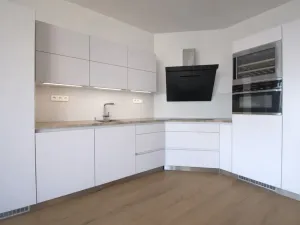 Pronájem bytu 3+kk, Praha - Smíchov, Pod Děvínem, 96 m2