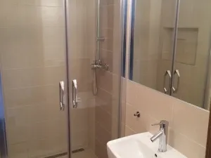 Pronájem bytu 1+kk, Hradec Králové - Třebeš, třída Edvarda Beneše, 30 m2