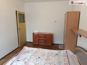 Pronájem bytu 2+kk, Praha - Kbely, Toužimská, 56 m2