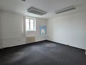 Pronájem kanceláře, Plzeň, Hálkova, 125 m2