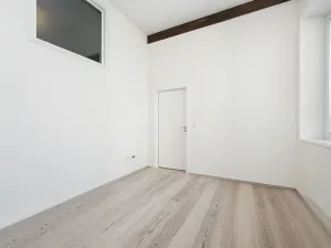 Prodej bytu 2+kk, Brno - Jehnice, náměstí 3. května, 80 m2