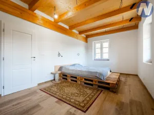 Prodej rodinného domu, Kratušín, 440 m2