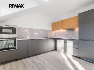 Pronájem bytu 4+kk, Vochov, 80 m2