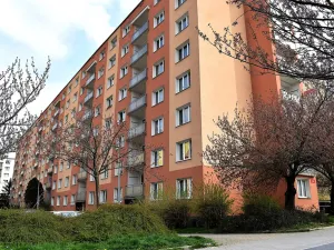 Pronájem bytu 1+1, Plzeň - Skvrňany, Macháčkova, 36 m2