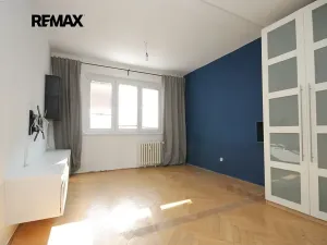 Pronájem bytu 2+1, Praha - Malešice, Troilova, 53 m2