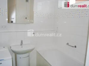 Pronájem bytu 2+kk, Praha - Prosek, Nad Krocínkou, 63 m2