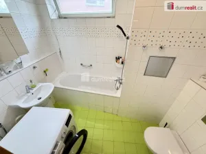 Pronájem bytu 2+kk, Praha - Prosek, Nad Krocínkou, 63 m2