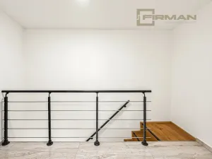 Prodej atypického bytu, Praha - Zbraslav, Elišky Přemyslovny, 110 m2