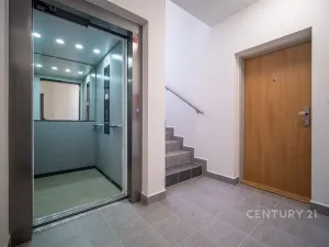 Pronájem bytu 3+kk, České Budějovice - České Budějovice 5, Františka Jelena, 65 m2