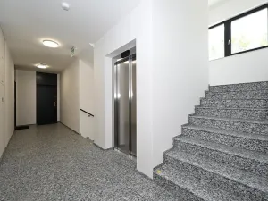 Pronájem bytu 2+kk, Praha - Jinonice, Barvitiova, 58 m2