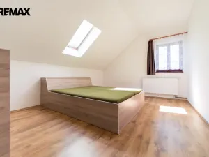 Prodej rodinného domu, Týnec nad Sázavou, 234 m2