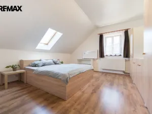 Prodej rodinného domu, Týnec nad Sázavou, 234 m2