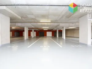 Pronájem garážového stání, Beroun - Beroun-Město, Nepilova, 12 m2