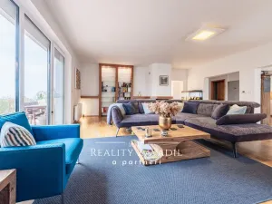 Pronájem rodinného domu, Popovičky, Na Skalce, 271 m2