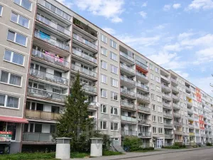 Prodej bytu 3+1, Praha - Černý Most, Vašátkova, 70 m2