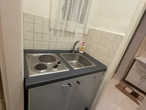 Pronájem bytu 1+1, Praha - Nové Město, Soukenická, 33 m2