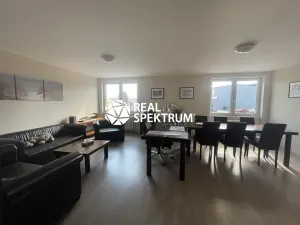 Pronájem kanceláře, Blansko, Poříčí, 77 m2