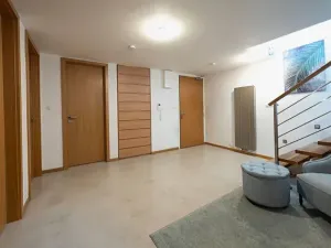 Pronájem bytu 4+kk, Praha - Holešovice, Komunardů, 200 m2