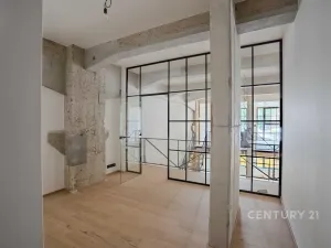 Prodej kanceláře, Praha - Vysočany, Kolbenova, 176 m2