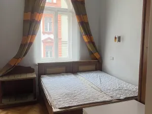 Pronájem bytu 1+kk, Praha - Žižkov, Orebitská, 26 m2