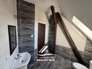 Pronájem bytu 1+kk, Ostrava, Muglinovská, 50 m2