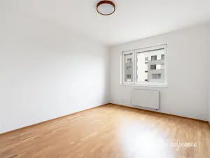 Pronájem bytu 3+kk, Praha - Hloubětín, Waltariho, 80 m2
