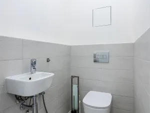 Pronájem bytu 3+kk, Praha - Hloubětín, Waltariho, 80 m2