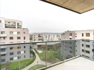 Pronájem bytu 3+kk, Praha - Hloubětín, Waltariho, 80 m2