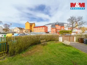 Prodej bytu 3+1, Karlovy Vary - Stará Role, Nádražní, 65 m2