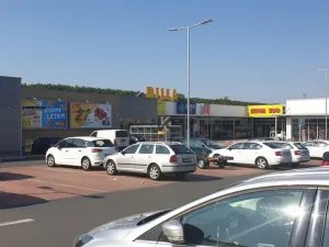 Pronájem obchodního prostoru, Praha - Vysočany, Poděbradská, 151 m2