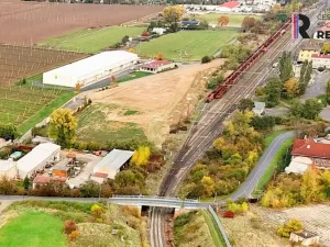 Prodej pozemku pro bydlení, Žatec, Chomutovská, 18138 m2