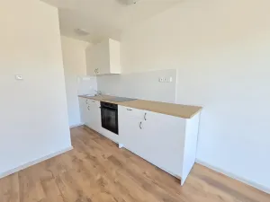 Pronájem bytu 2+kk, Třebíč - Jejkov, Husova, 55 m2