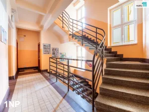 Prodej činžovního domu, Plzeň - Doubravka, Habrmannovo náměstí, 1343 m2