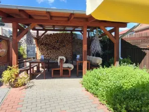 Pronájem obchodního prostoru, Ostopovice, Osvobození, 10 m2