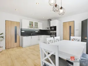 Prodej rodinného domu, Jindřichovice pod Smrkem, 149 m2