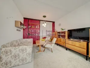 Pronájem bytu 1+1, Jindřichův Hradec - Jindřichův Hradec III, sídliště Vajgar, 40 m2