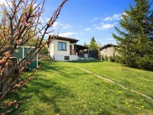 Prodej zahrady, Údlice, 387 m2