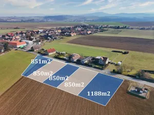 Prodej pozemku pro bydlení, Chlustina, 4589 m2