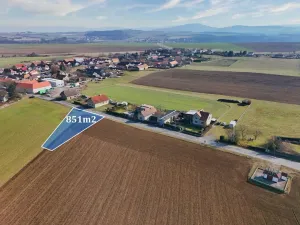 Prodej pozemku pro bydlení, Chlustina, 4589 m2