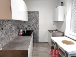 Pronájem bytu 3+1, Znojmo, Pražská sídl., 69 m2