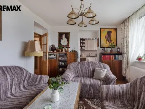 Prodej bytu 3+1, Meziboří, J. A. Komenského, 67 m2